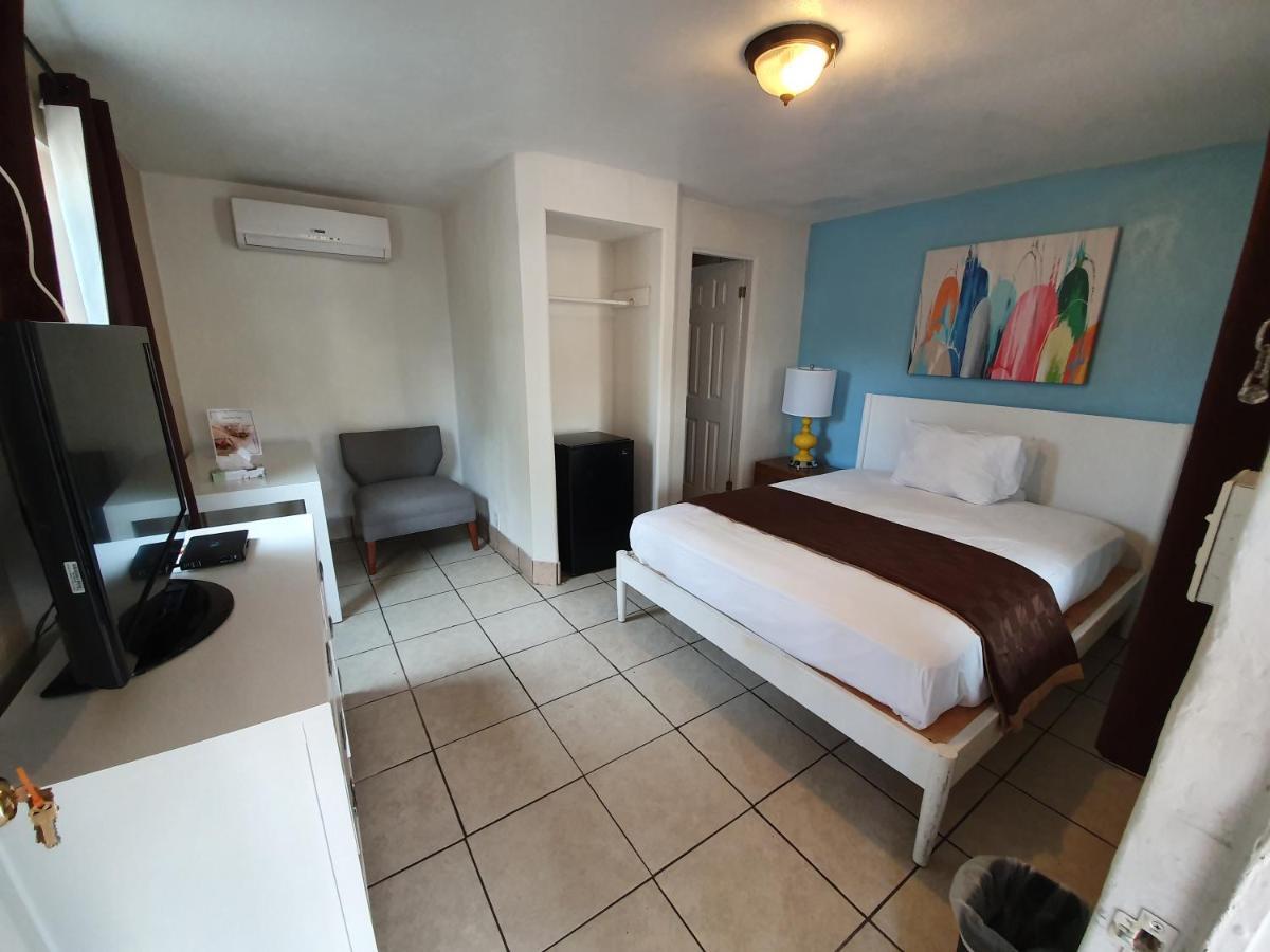 Motel San Diego Exterior photo